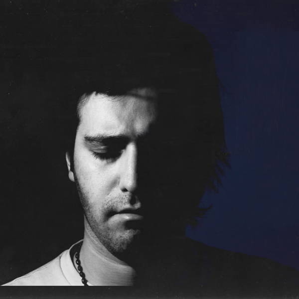 دانلود آهنگ ﻿بیگانه